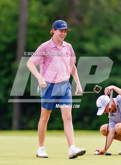 Thumbnail 2 in NCHSAA 4A Finals (Round 2) photogallery.