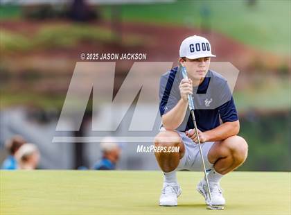 Thumbnail 2 in NCHSAA 4A Finals (Round 2) photogallery.