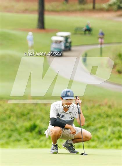 Thumbnail 1 in NCHSAA 4A Finals (Round 2) photogallery.