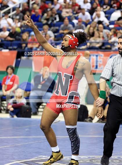 Thumbnail 3 in NCHSAA Wrestling Championship (Finals 170 lb) photogallery.