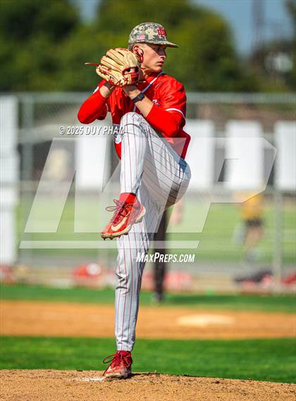 Thumbnail 1 in Mater Dei @ Servite photogallery.