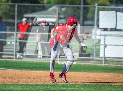 Thumbnail 2 in Mater Dei @ Servite photogallery.