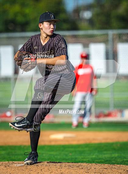 Thumbnail 2 in Mater Dei @ Servite photogallery.