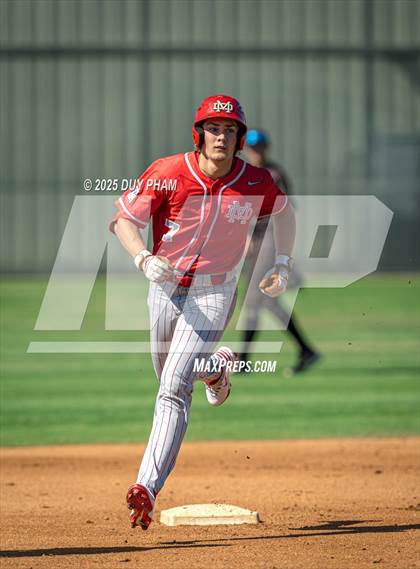 Thumbnail 2 in Mater Dei @ Servite photogallery.