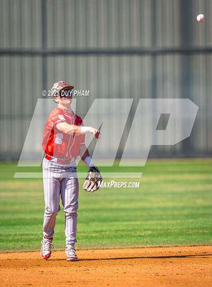 Thumbnail 2 in Mater Dei @ Servite photogallery.