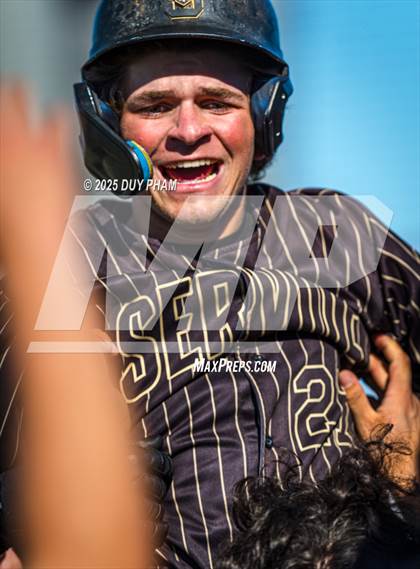 Thumbnail 2 in Mater Dei @ Servite photogallery.