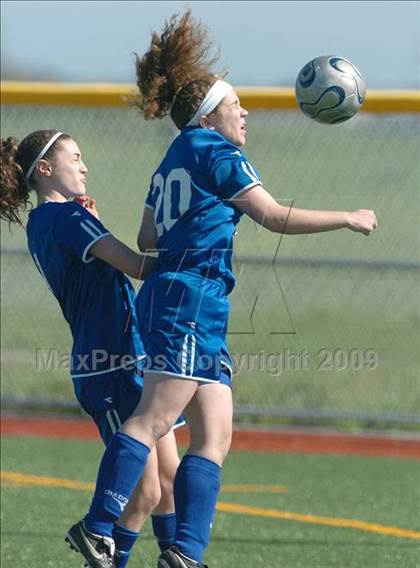 Thumbnail 2 in Benicia vs. Shasta (Cal Spring Classic) photogallery.