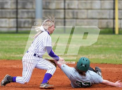 Thumbnail 2 in Grundy County vs Silverdale Academy photogallery.