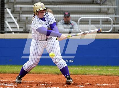 Thumbnail 2 in Grundy County vs Silverdale Academy photogallery.