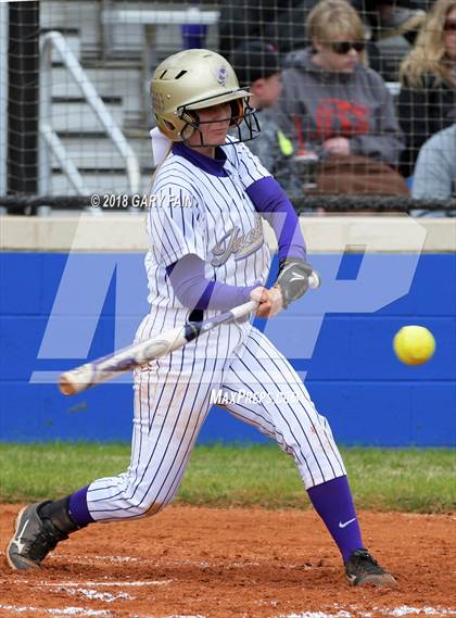 Thumbnail 2 in Grundy County vs Silverdale Academy photogallery.