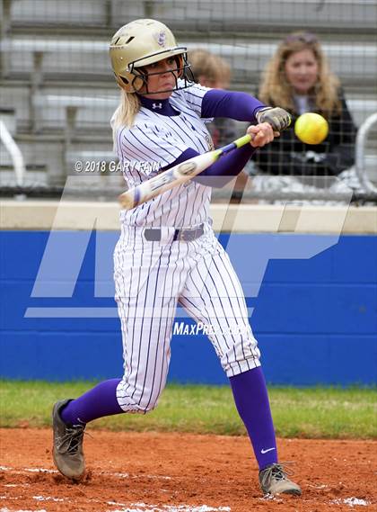Thumbnail 3 in Grundy County vs Silverdale Academy photogallery.