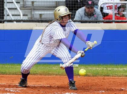 Thumbnail 3 in Grundy County vs Silverdale Academy photogallery.