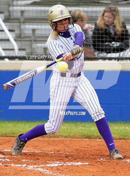 Thumbnail 2 in Grundy County vs Silverdale Academy photogallery.