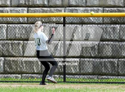 Thumbnail 2 in Grundy County vs Silverdale Academy photogallery.