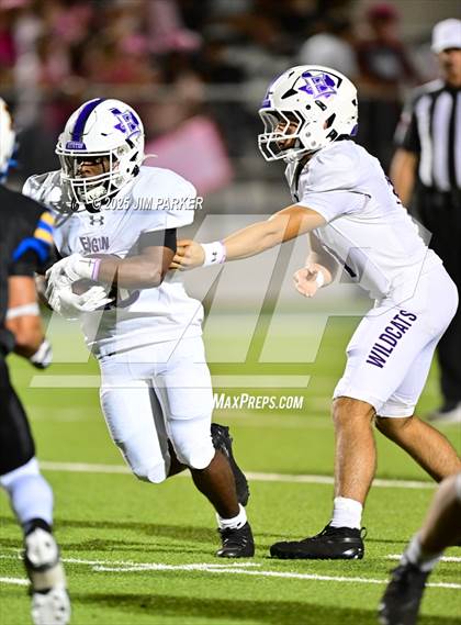 Thumbnail 2 in Elgin @ Pflugerville photogallery.