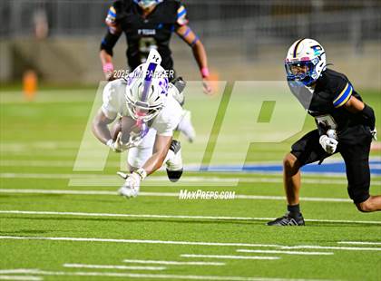 Thumbnail 1 in Elgin @ Pflugerville photogallery.