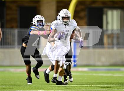 Thumbnail 3 in Elgin @ Pflugerville photogallery.
