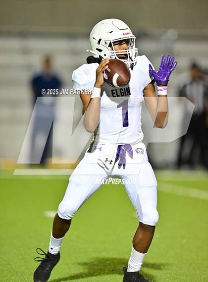 Thumbnail 3 in Elgin @ Pflugerville photogallery.