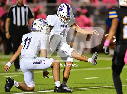 Thumbnail 3 in Elgin @ Pflugerville photogallery.