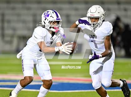 Thumbnail 2 in Elgin @ Pflugerville photogallery.