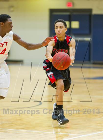 Thumbnail 2 in Stevens @ Taft photogallery.