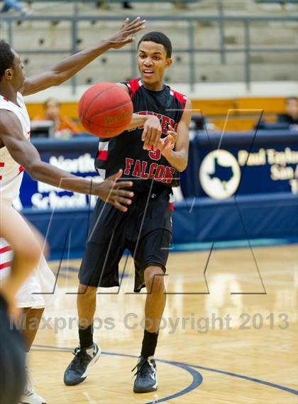 Thumbnail 2 in Stevens @ Taft photogallery.