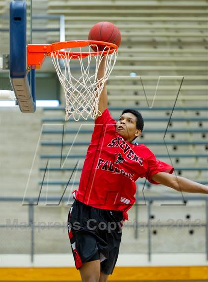 Thumbnail 1 in Stevens @ Taft photogallery.