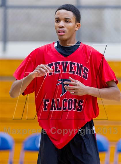 Thumbnail 2 in Stevens @ Taft photogallery.