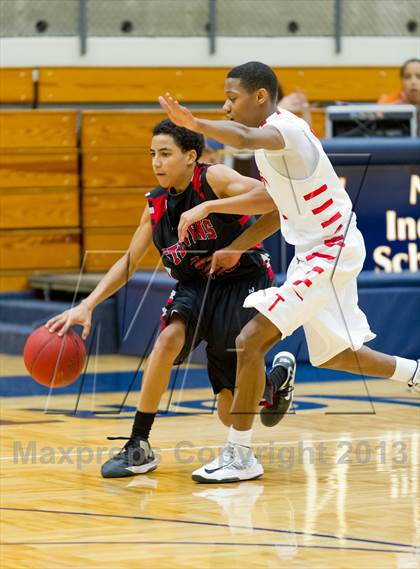 Thumbnail 1 in Stevens @ Taft photogallery.