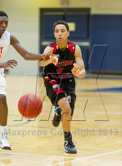 Thumbnail 3 in Stevens @ Taft photogallery.