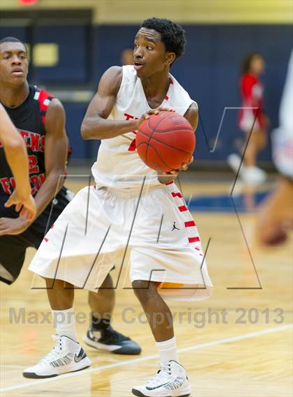 Thumbnail 2 in Stevens @ Taft photogallery.