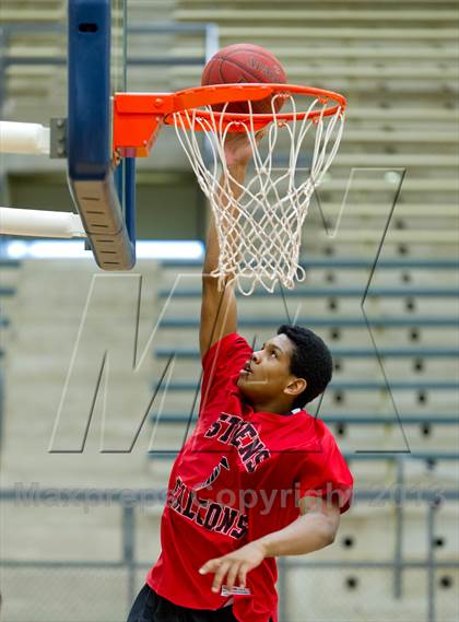 Thumbnail 3 in Stevens @ Taft photogallery.