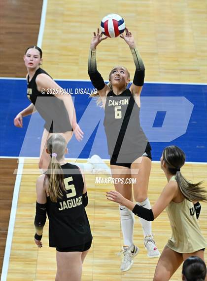 Thumbnail 3 in Rock Canyon vs. Chaparral (CHSAA 5A Semi-Final) photogallery.