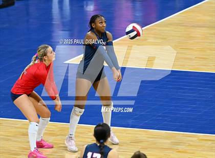 Thumbnail 2 in Rock Canyon vs. Chaparral (CHSAA 5A Semi-Final) photogallery.