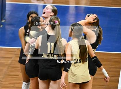 Thumbnail 2 in Rock Canyon vs. Chaparral (CHSAA 5A Semi-Final) photogallery.