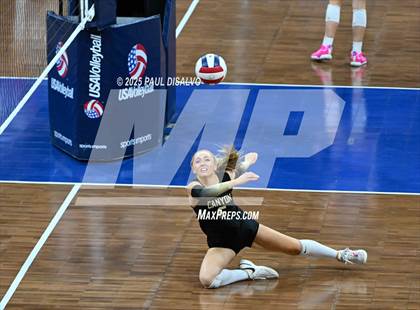 Thumbnail 3 in Rock Canyon vs. Chaparral (CHSAA 5A Semi-Final) photogallery.