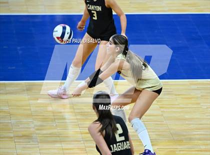 Thumbnail 3 in Rock Canyon vs. Chaparral (CHSAA 5A Semi-Final) photogallery.