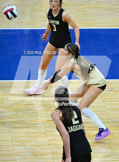 Thumbnail 1 in Rock Canyon vs. Chaparral (CHSAA 5A Semi-Final) photogallery.