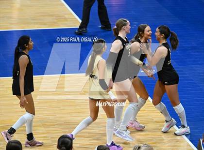 Thumbnail 1 in Rock Canyon vs. Chaparral (CHSAA 5A Semi-Final) photogallery.