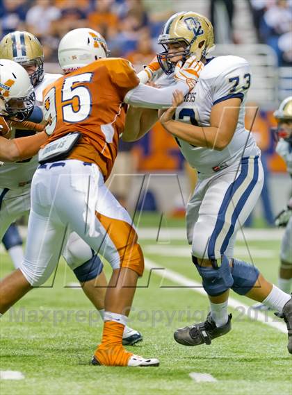 Thumbnail 1 in Madison vs. O'Connor (UIL 5A Division 1 Quarterfinal Playoff) photogallery.