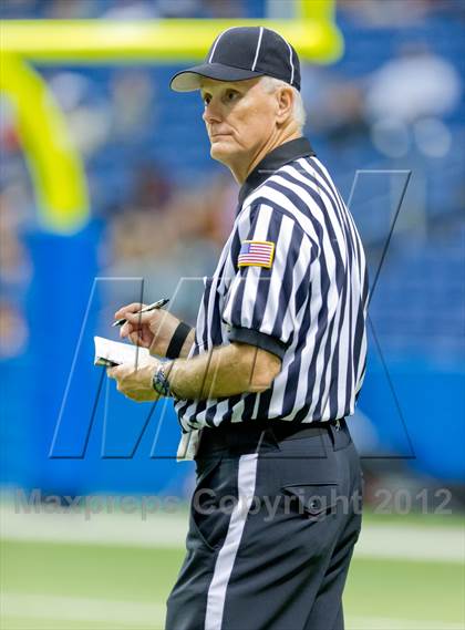 Thumbnail 3 in Madison vs. O'Connor (UIL 5A Division 1 Quarterfinal Playoff) photogallery.