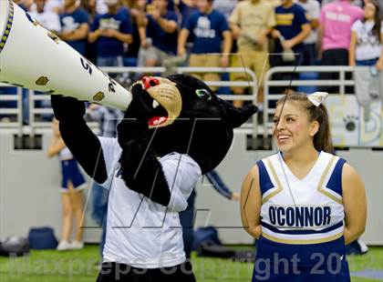 Thumbnail 1 in Madison vs. O'Connor (UIL 5A Division 1 Quarterfinal Playoff) photogallery.