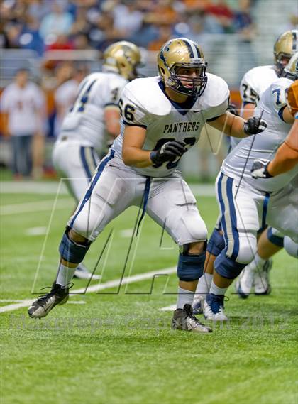 Thumbnail 2 in Madison vs. O'Connor (UIL 5A Division 1 Quarterfinal Playoff) photogallery.