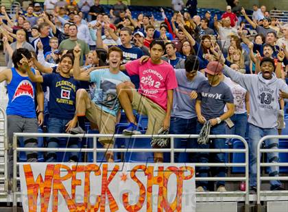Thumbnail 1 in Madison vs. O'Connor (UIL 5A Division 1 Quarterfinal Playoff) photogallery.