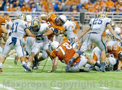 Thumbnail 2 in Madison vs. O'Connor (UIL 5A Division 1 Quarterfinal Playoff) photogallery.