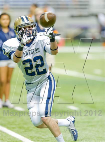 Thumbnail 1 in Madison vs. O'Connor (UIL 5A Division 1 Quarterfinal Playoff) photogallery.