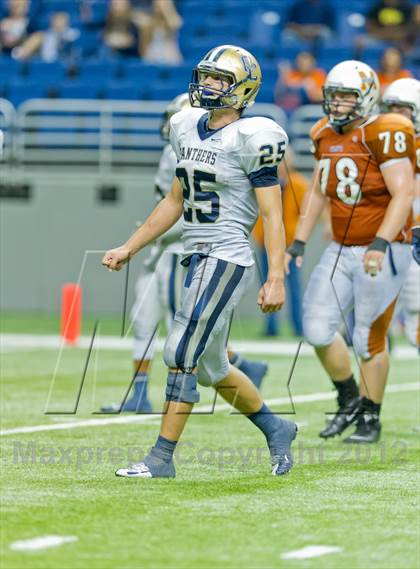 Thumbnail 3 in Madison vs. O'Connor (UIL 5A Division 1 Quarterfinal Playoff) photogallery.