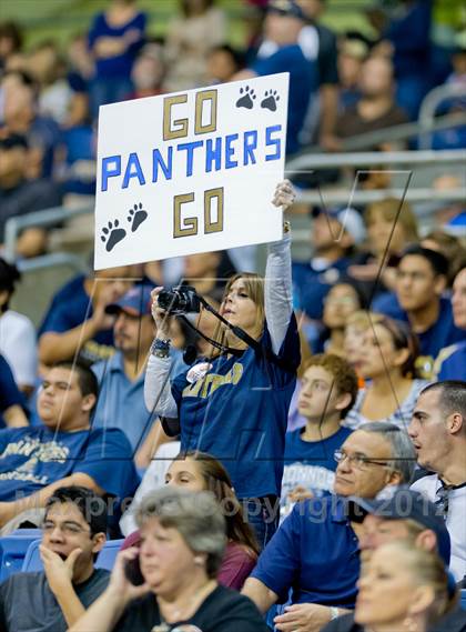 Thumbnail 1 in Madison vs. O'Connor (UIL 5A Division 1 Quarterfinal Playoff) photogallery.