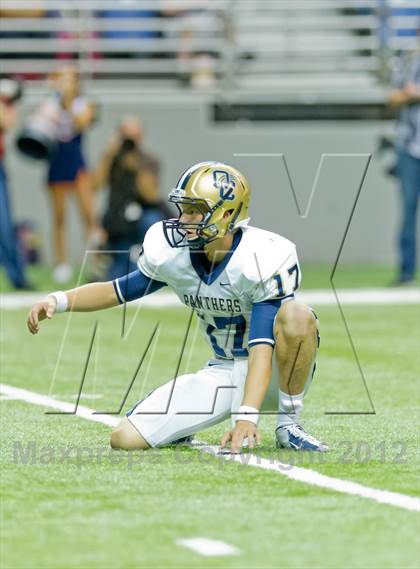 Thumbnail 3 in Madison vs. O'Connor (UIL 5A Division 1 Quarterfinal Playoff) photogallery.