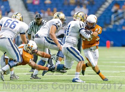 Thumbnail 1 in Madison vs. O'Connor (UIL 5A Division 1 Quarterfinal Playoff) photogallery.